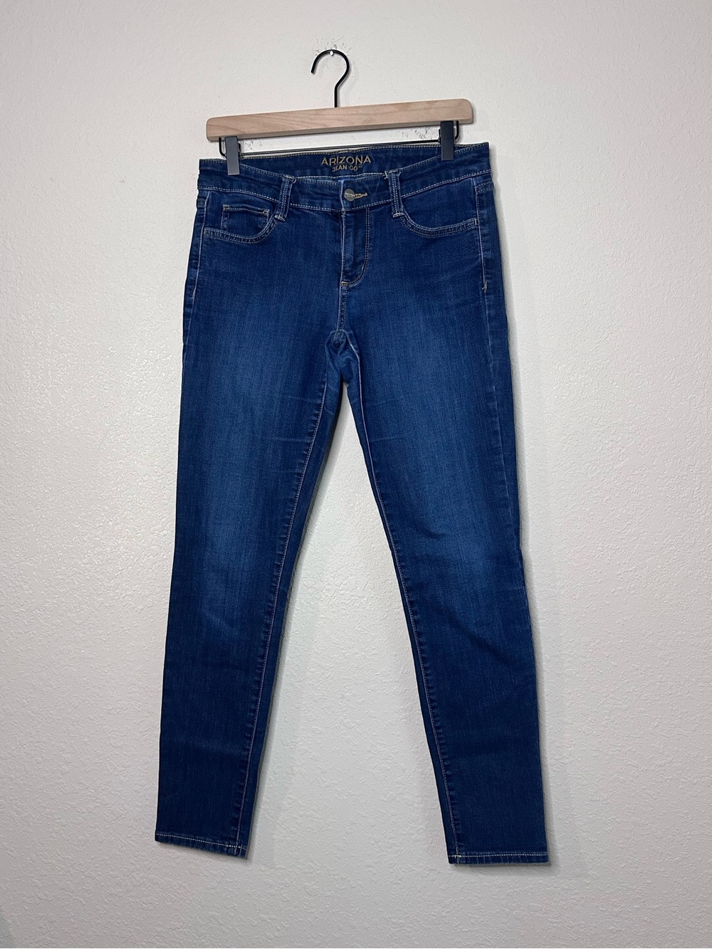 Arizona Jean Company Women’s Dark Blue Skinny Jeans Size 7